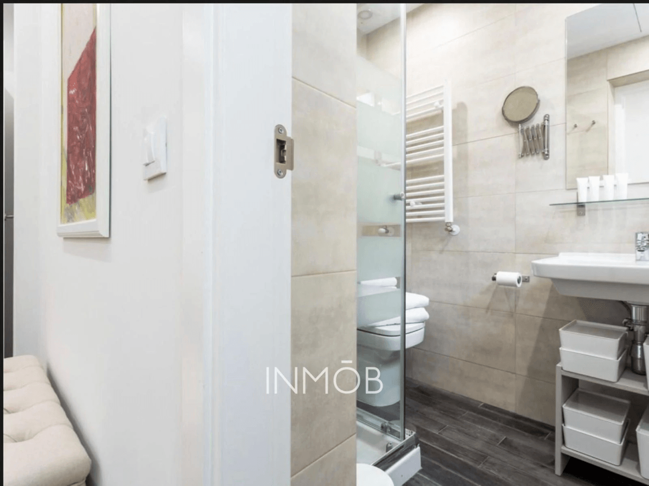 Exclusivo Piso de 3 Dormitorios en Calle Doctor Castelo, a Pasos del Parque del Retiro