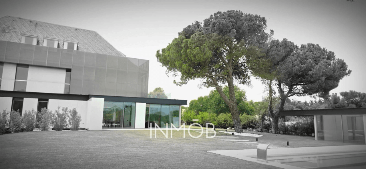 EXCLUSIVIDAD LA FINCA POZUELO MADRID - FOTOVOLTAICA Y ASCENSOR