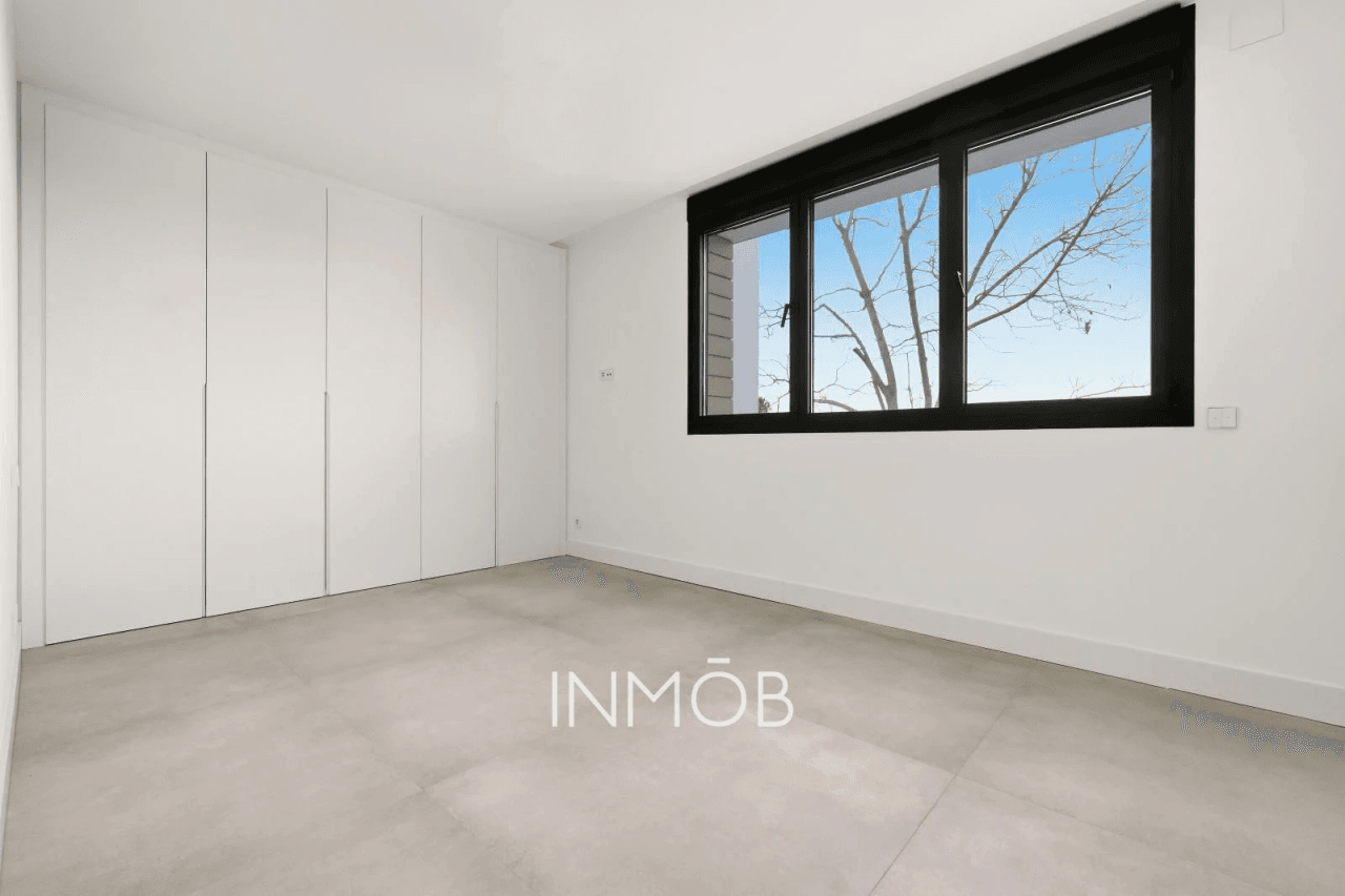 A ESTRENAR MODERNIDAD Y LUJO CHALET INDEPENDIENTE EN BONANZA