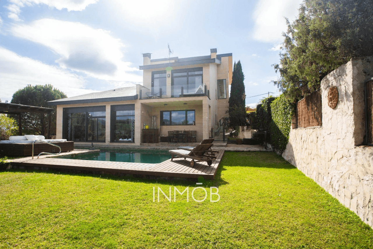 CHALET INDEPNDIENTE EXCLUSIVO EN GALAPAGAR