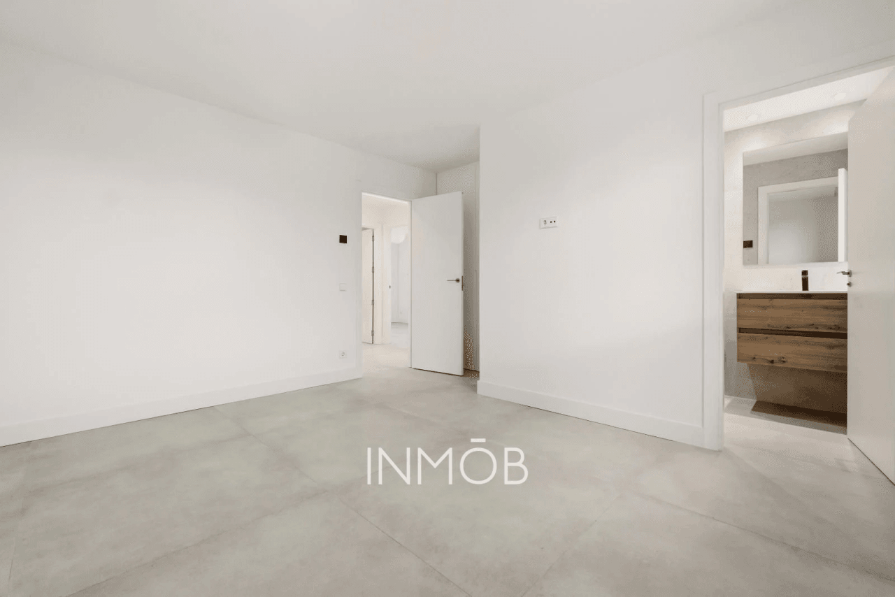 A ESTRENAR MODERNIDAD Y LUJO CHALET INDEPENDIENTE EN BONANZA