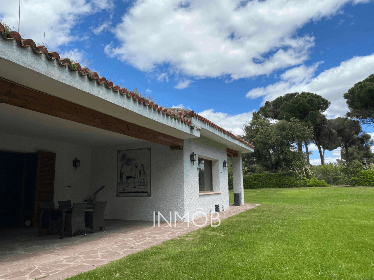 VILLA DE LUJO EN MONTEPRINCIPE EN UNA SOLA PLANTA - REFORMA