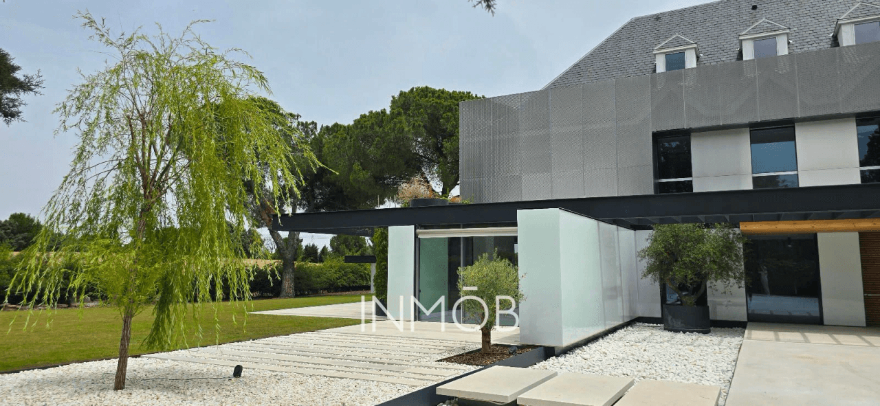 EXCLUSIVIDAD LA FINCA POZUELO MADRID - FOTOVOLTAICA Y ASCENSOR