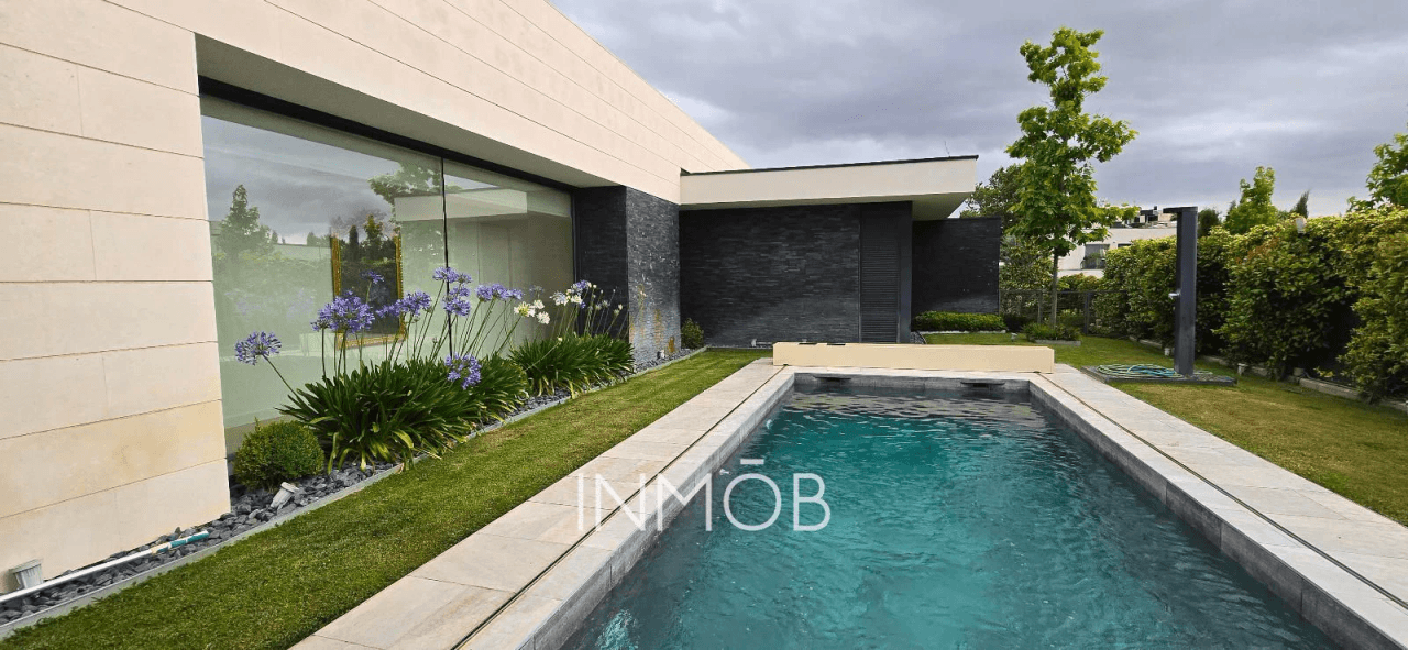 CHALET INDEPENDIENTE Q-HOMES Geotermia y Fotovoltaica