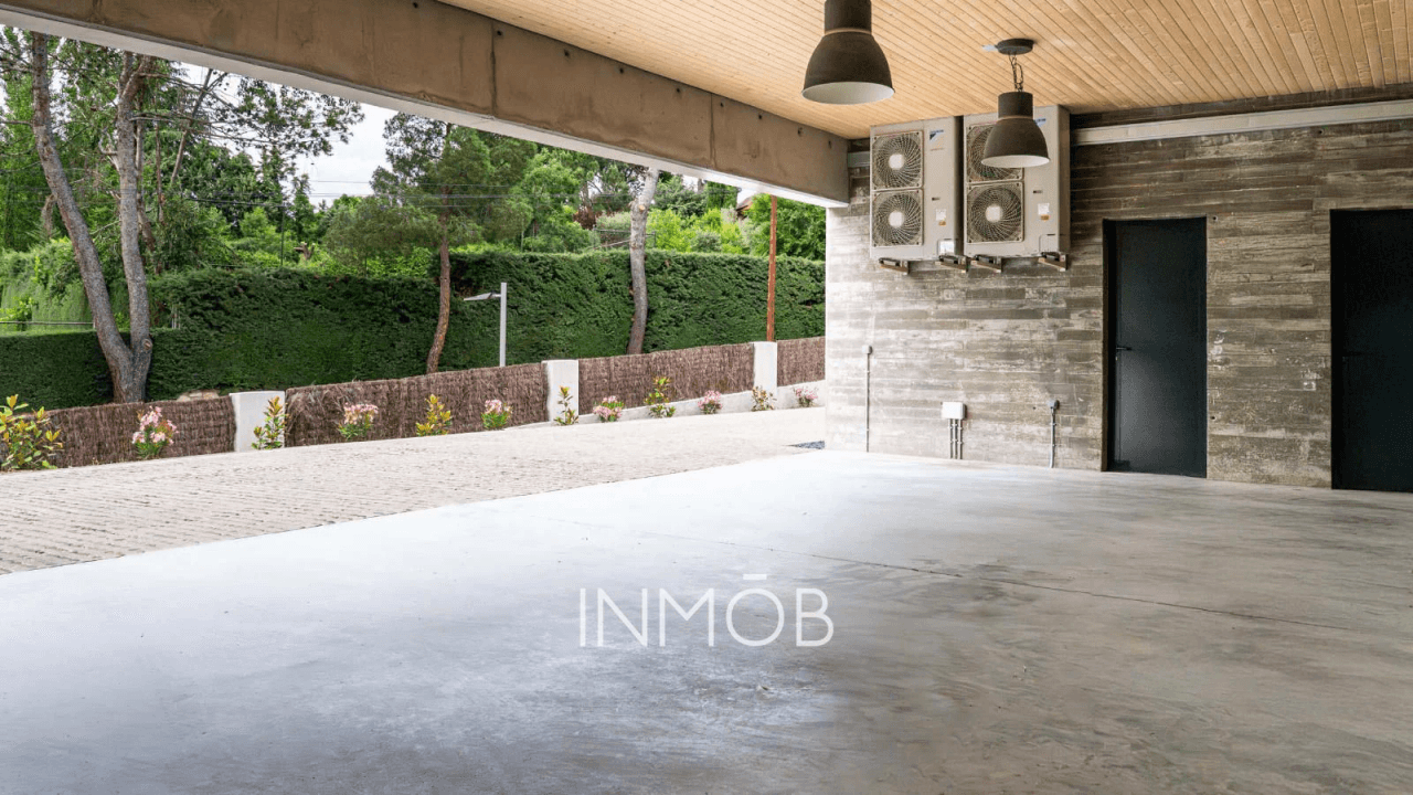 MODERNO CHALET INDEPENDIENTE ESTILO NORDICO EN LAS LOMAS