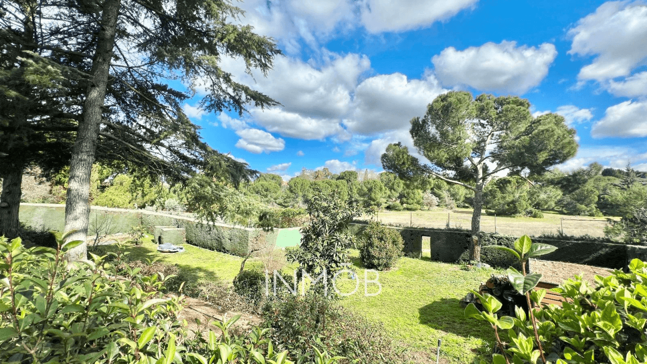 CHALET INDEPENDIENTE EN PARCELA 3.118m2 - BONANZA -