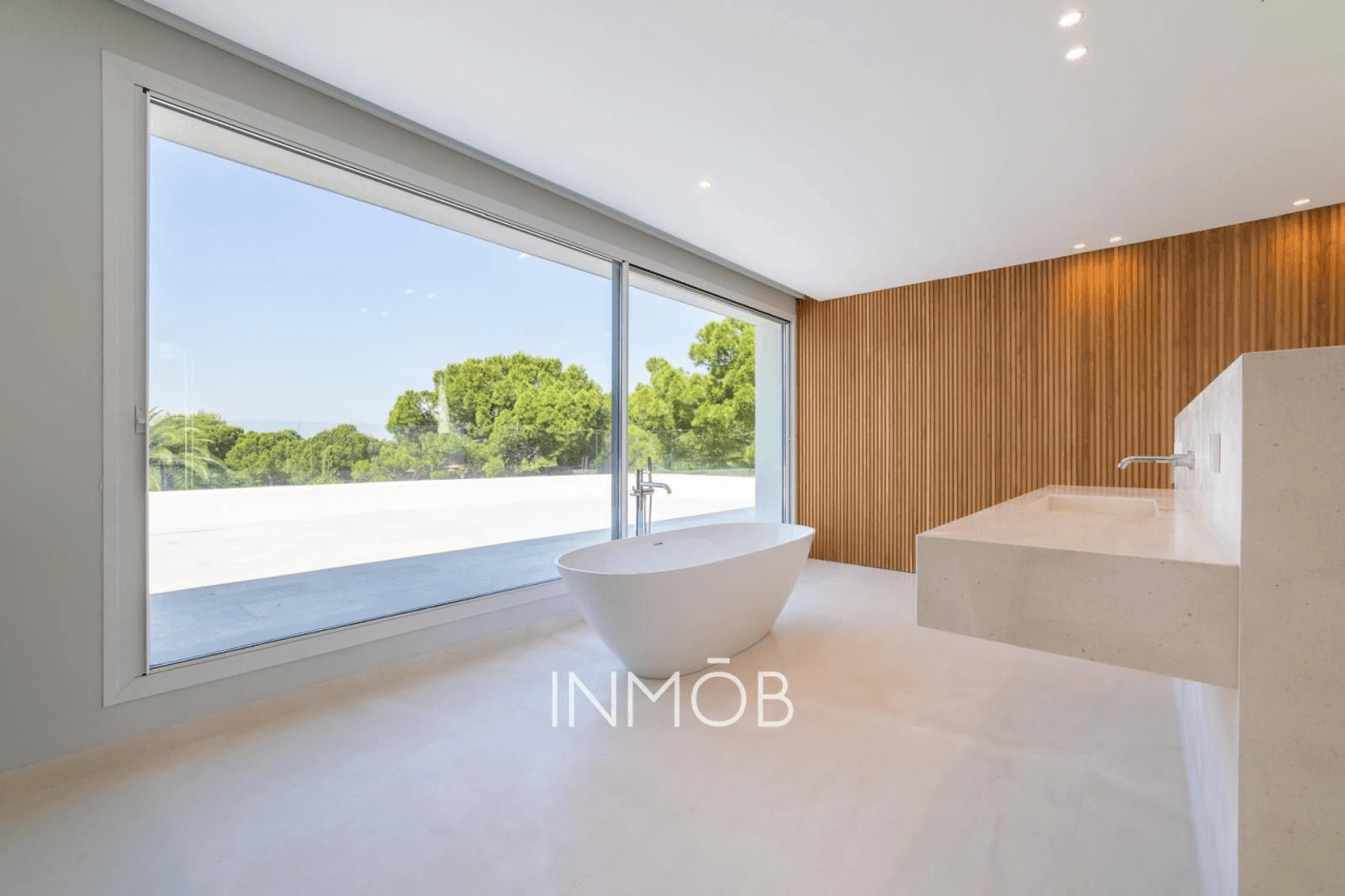 MAGNANIMA y ELEGANTE VILLA EN LAS LOMAS BOADILLA DEL MONTE