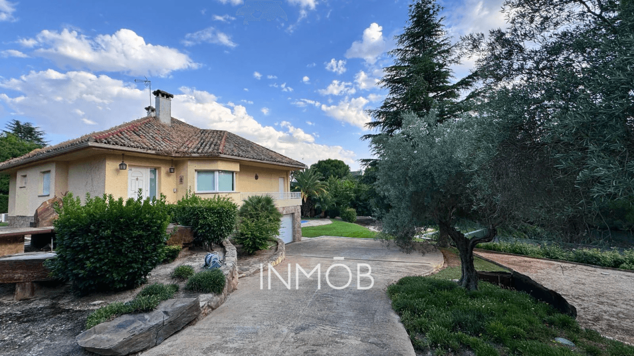 Propriété à Location à Boadilla Del Monte