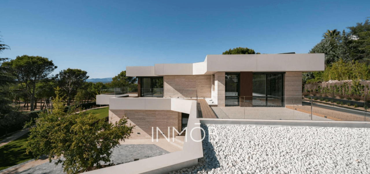 VILLA de LUJO REFORMADA EN LAS LOMAS BOADILLA DEL MONTE
