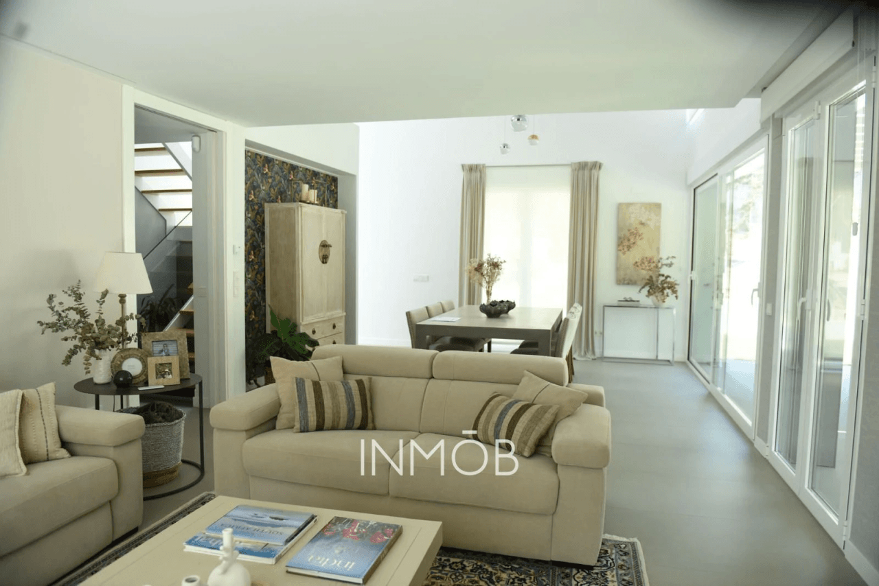 CHALET MODERNO - URB. LAS LOMAS - BOADILLA DEL MONTE