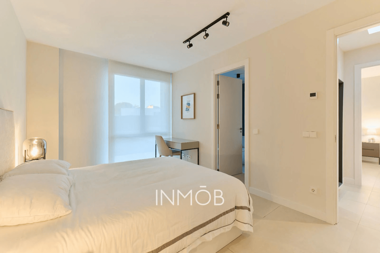 CHALET DE LUJO QHOMES VENTA BOADILLA DEL MONTE - SEGURIDAD PRIVADA 24 HORAS