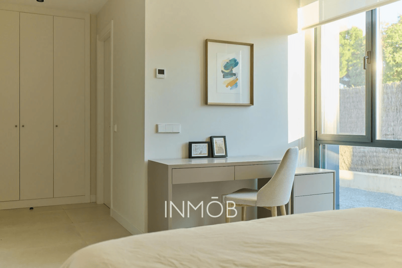 CHALET DE LUJO QHOMES VENTA BOADILLA DEL MONTE - SEGURIDAD PRIVADA 24 HORAS