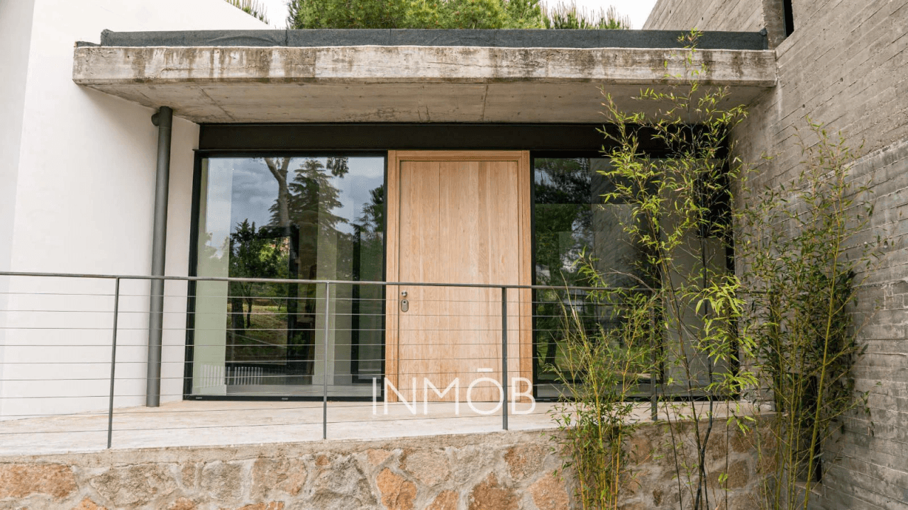 MODERNO CHALET INDEPENDIENTE ESTILO NORDICO EN LAS LOMAS