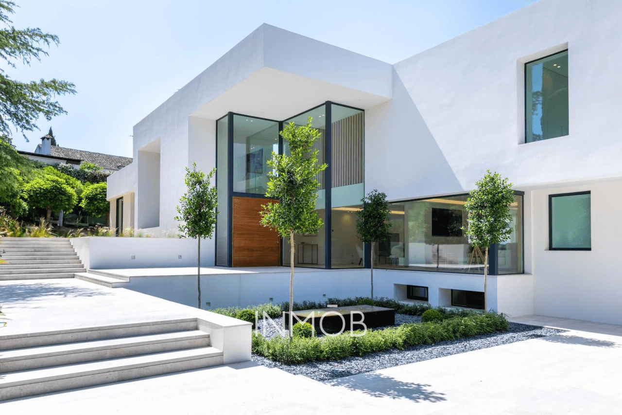 MAGNANIMA y ELEGANTE VILLA EN LAS LOMAS BOADILLA DEL MONTE