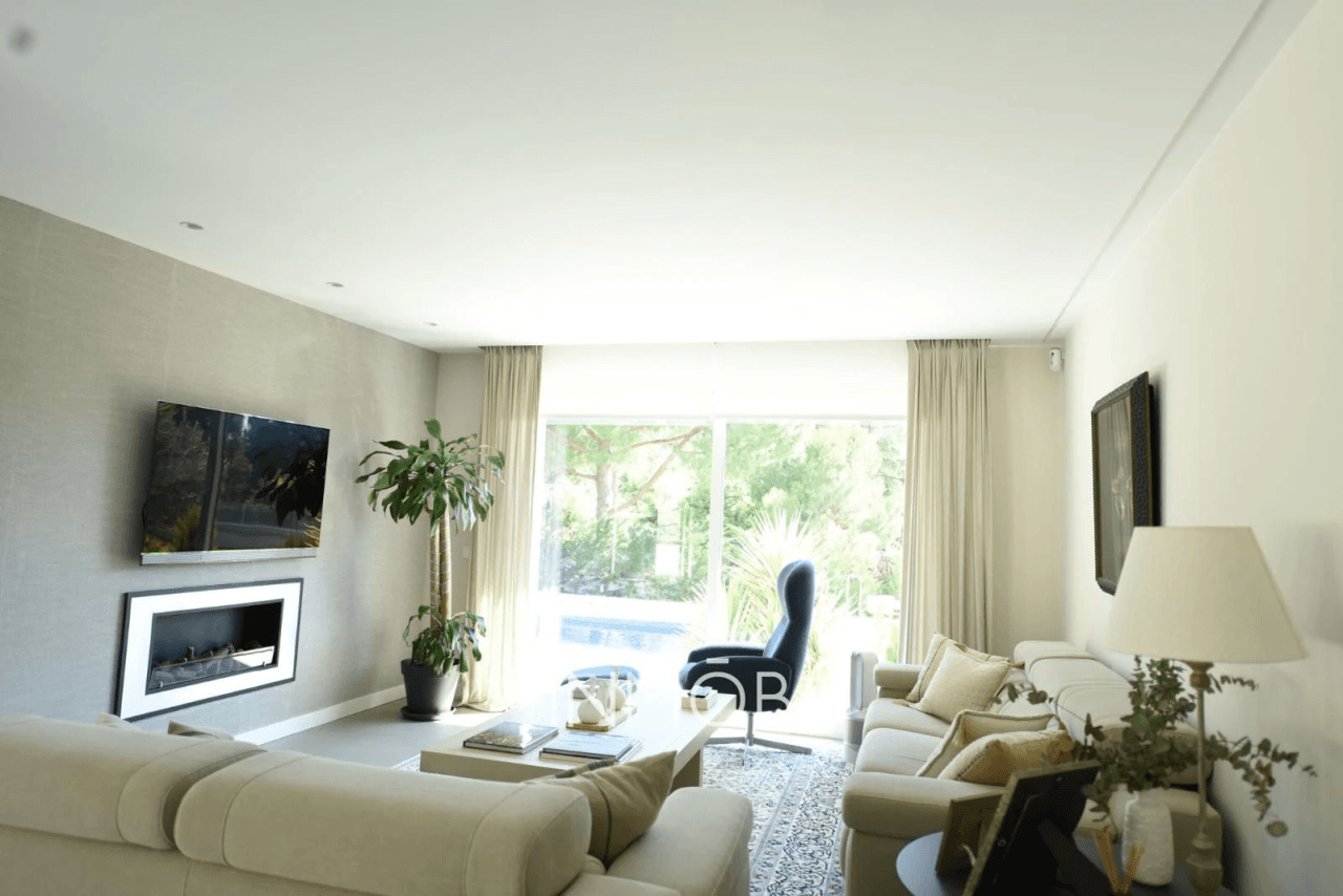 CHALET MODERNO - URB. LAS LOMAS - BOADILLA DEL MONTE