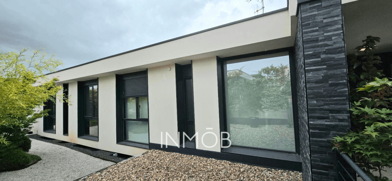 CHALET INDEPENDIENTE Q-HOMES Geotermia y Fotovoltaica