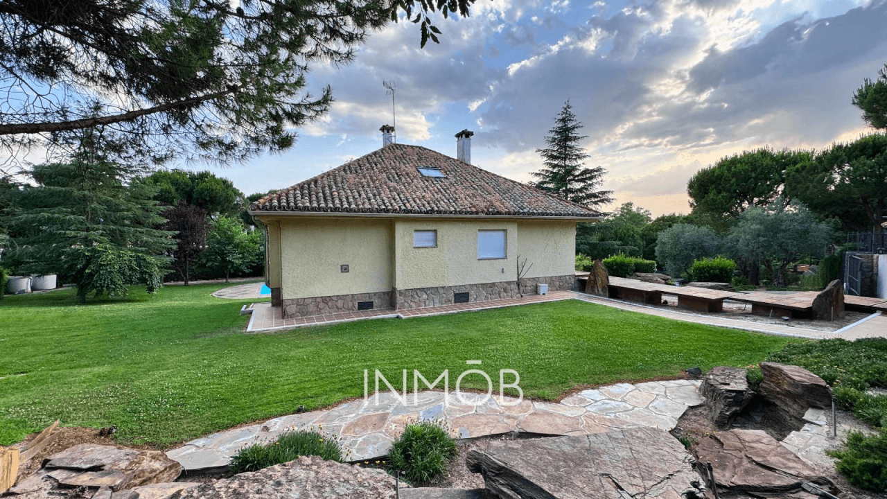 Propriété à Location à Boadilla Del Monte
