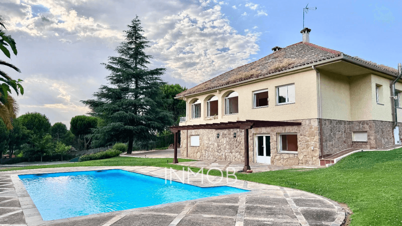 Propriété à Location à Boadilla Del Monte