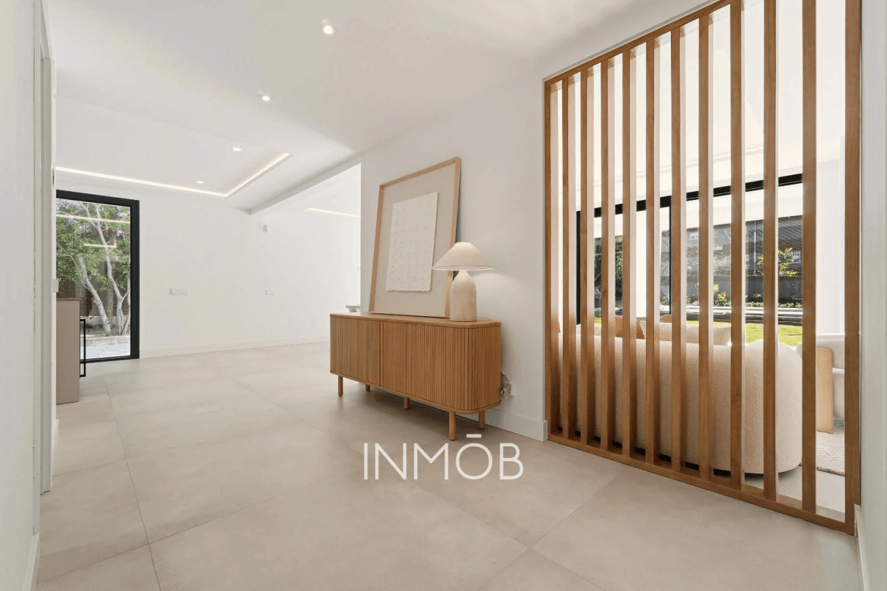A ESTRENAR MODERNIDAD Y LUJO CHALET INDEPENDIENTE EN BONANZA