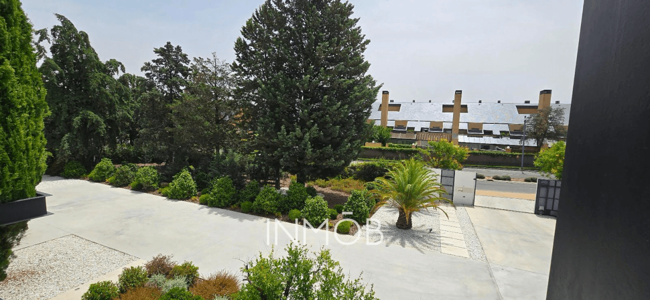 EXCLUSIVIDAD LA FINCA POZUELO MADRID - FOTOVOLTAICA Y ASCENSOR