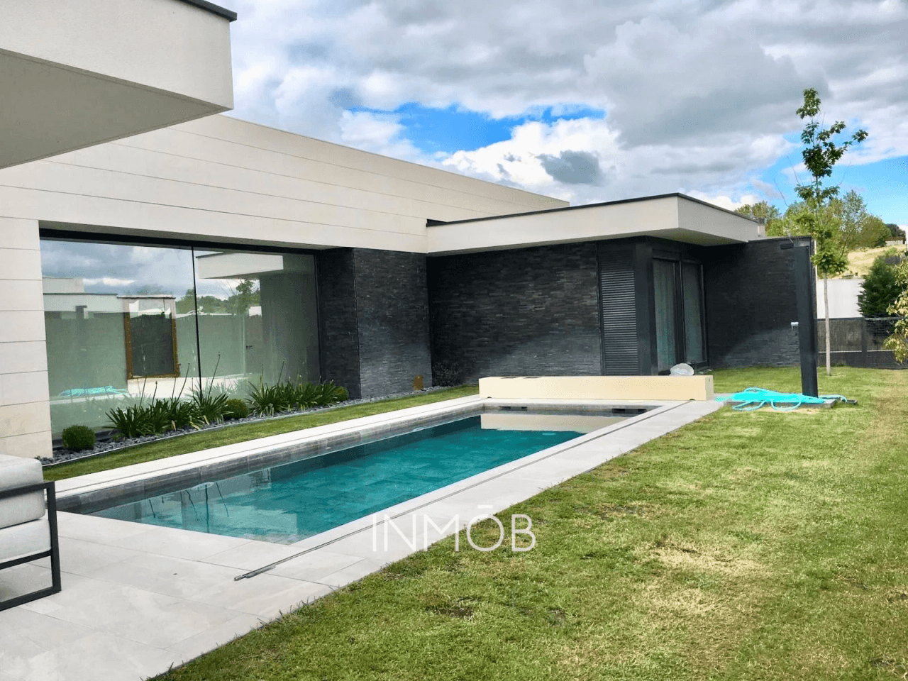 CHALET INDEPENDIENTE Q-HOMES Geotermia y Fotovoltaica