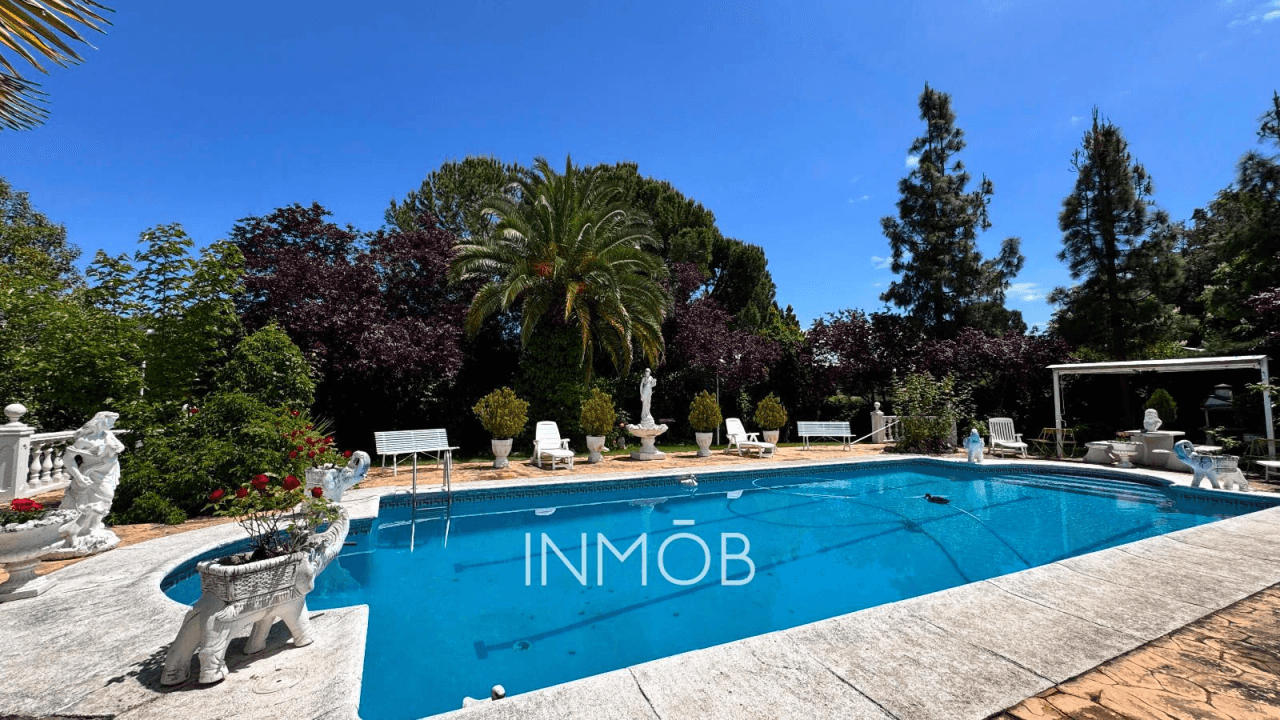 Chalet independiente en GRAN PARCELA SEGREGABLE de 3.200mt BONANZA