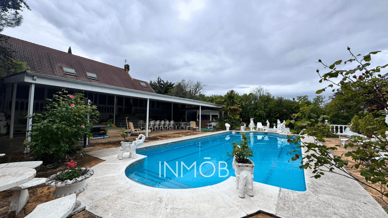 Chalet independiente en GRAN PARCELA SEGREGABLE de 3.200mt BONANZA