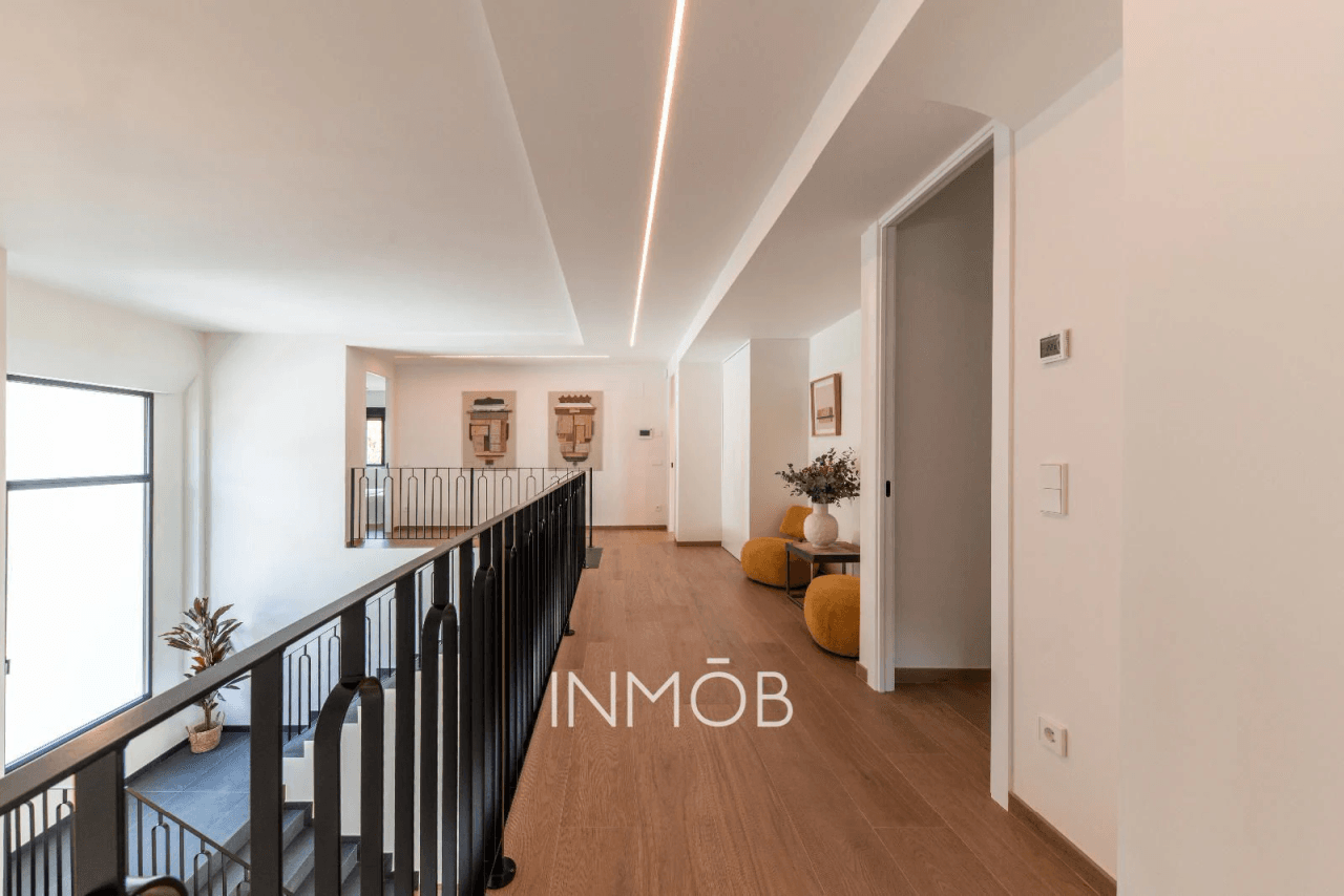 DISTINGUIDO CHALET DE LUJO A ESTRENAR URBANIZACION LAS LOMAS