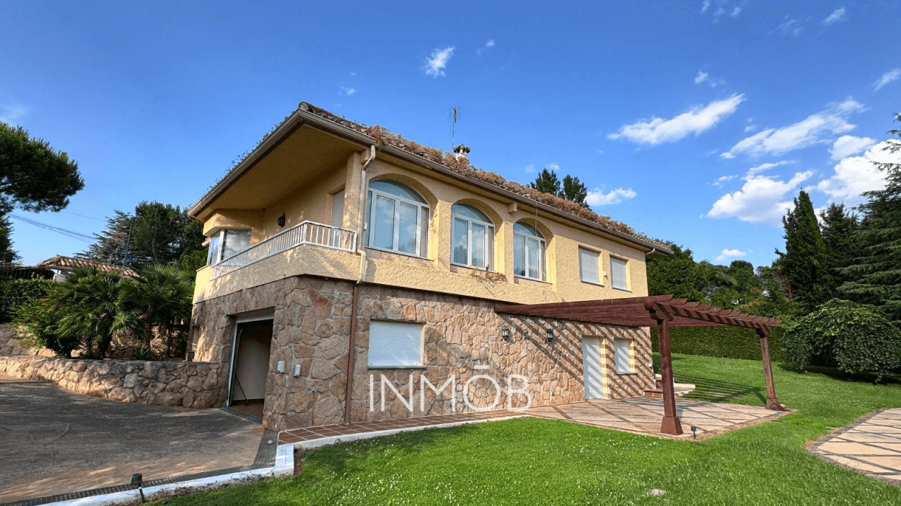 Property for Rent in Boadilla Del Monte