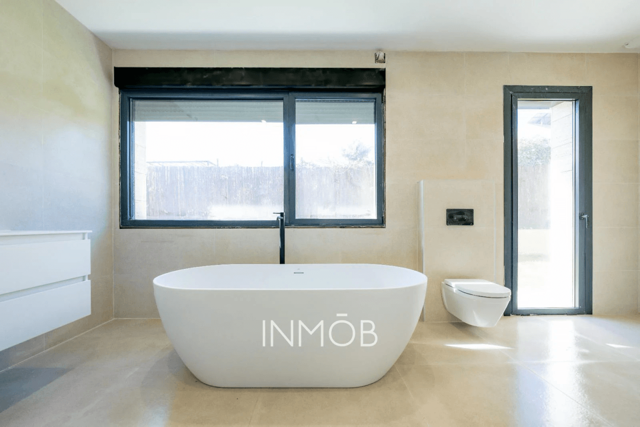 Property for Sale in Boadilla Del Monte